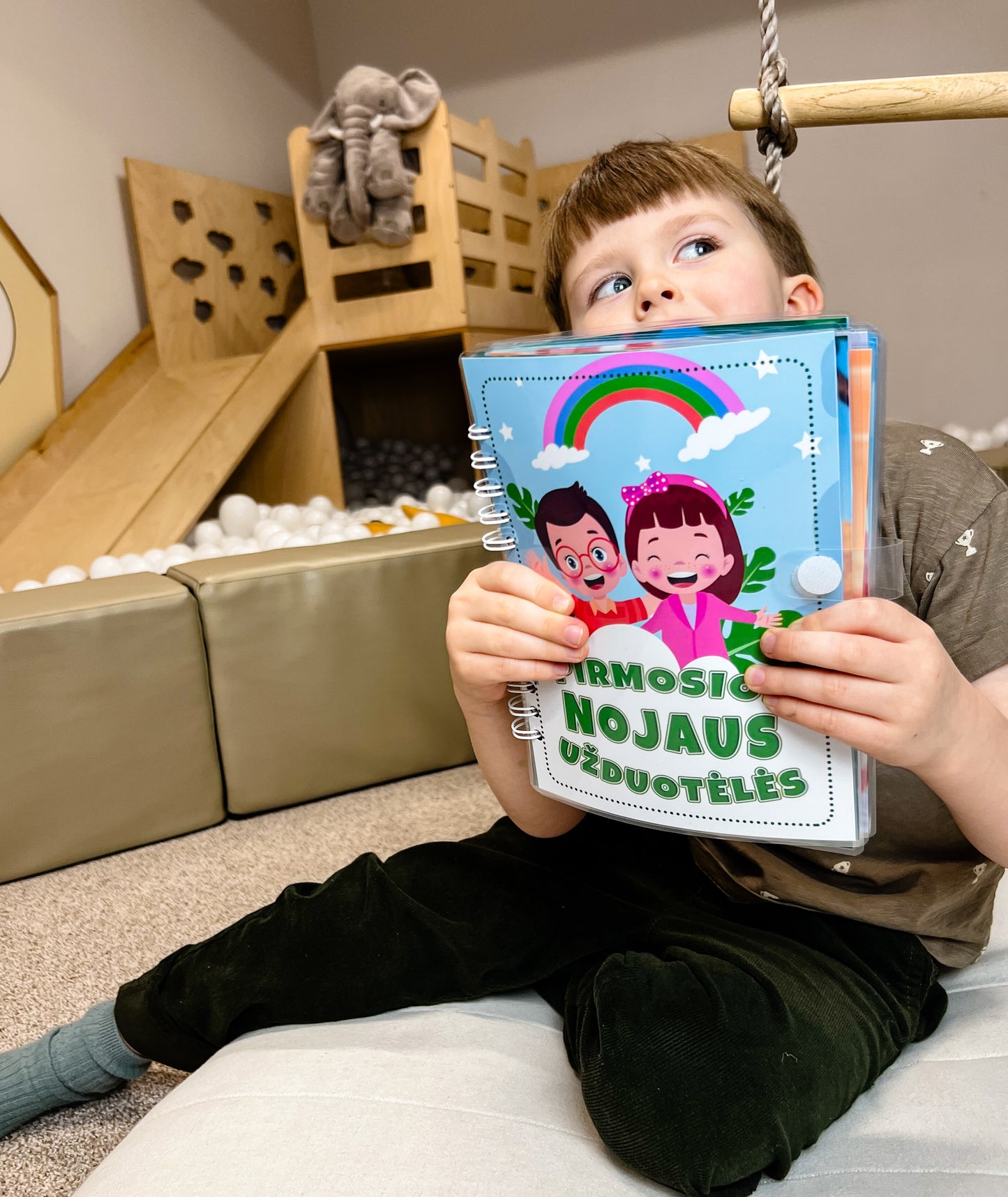 "Pirmosios užduotėlės" A5 lavinamoji knygelė