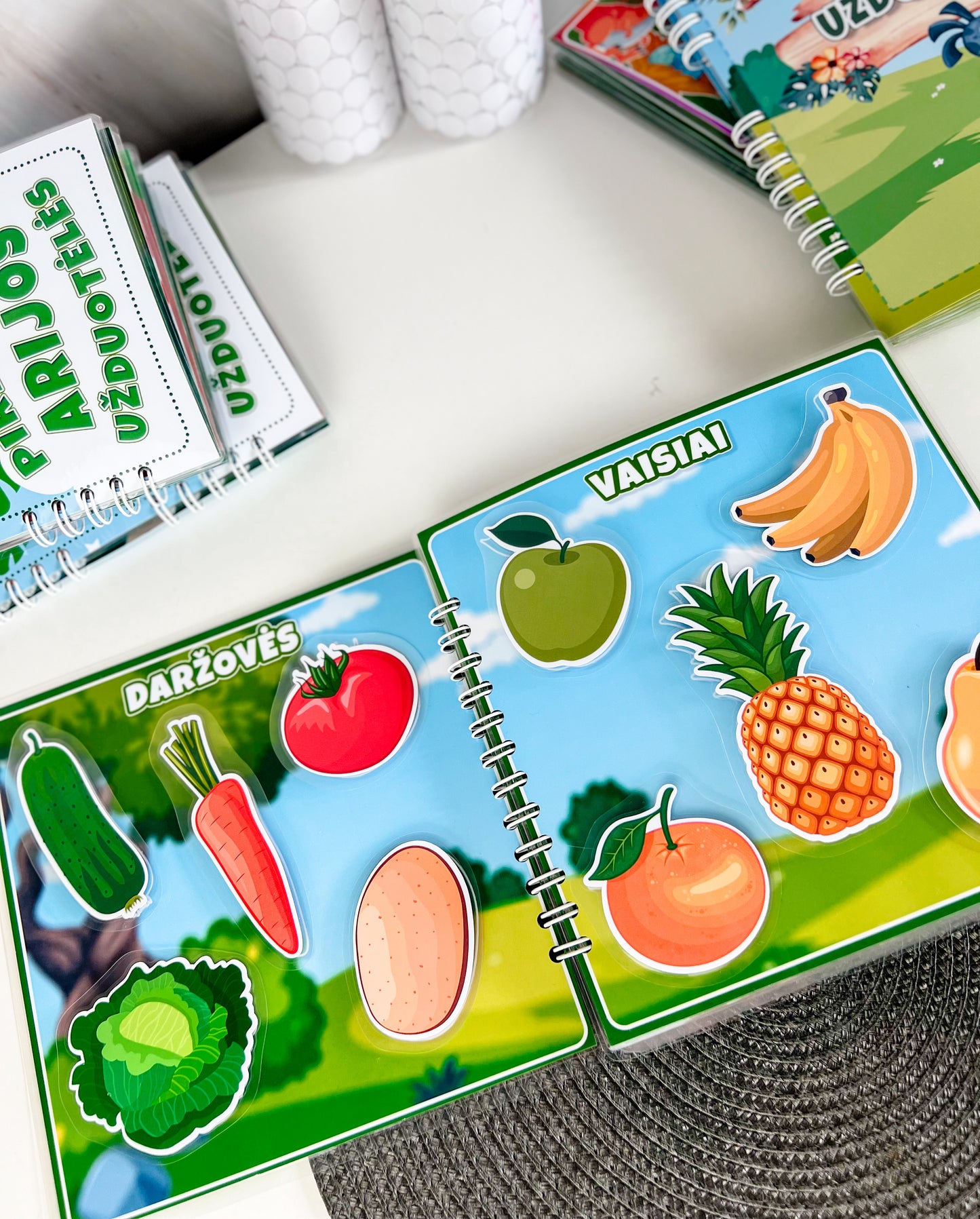 "Mano pirmosios užduotėlės" lavinamoji knygelė