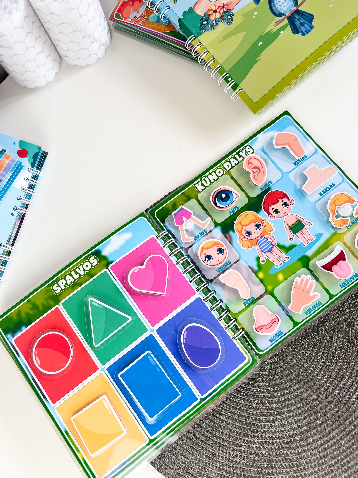 "Mano pirmosios užduotėlės" lavinamoji knygelė